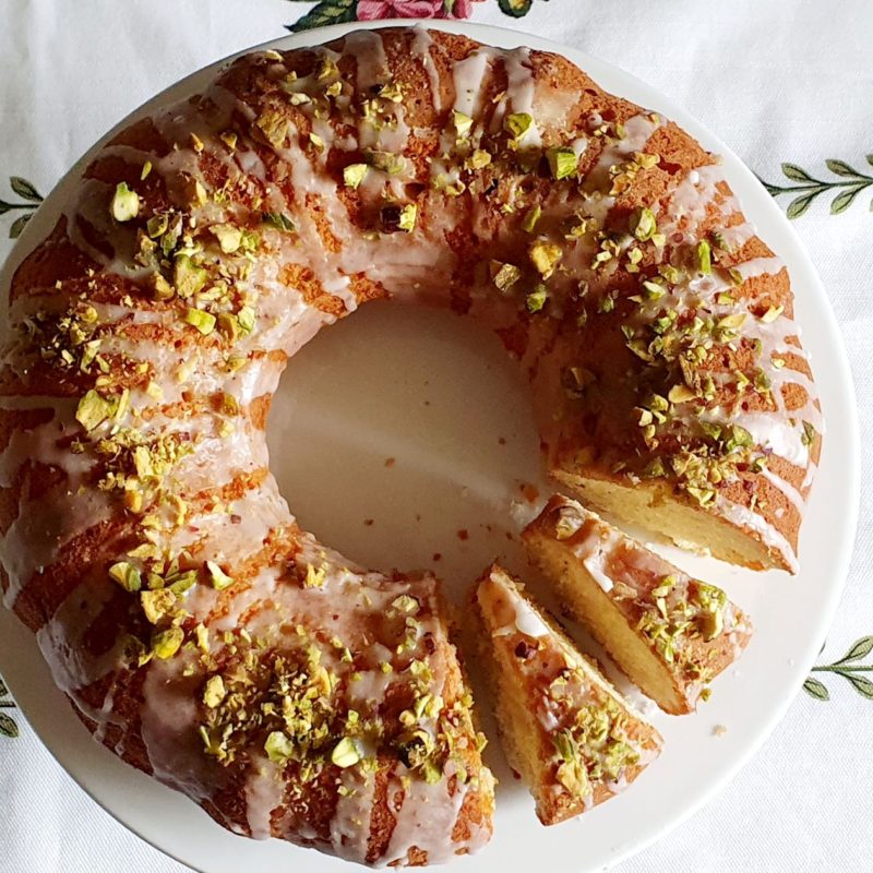 Pistachio and Lemon Cake